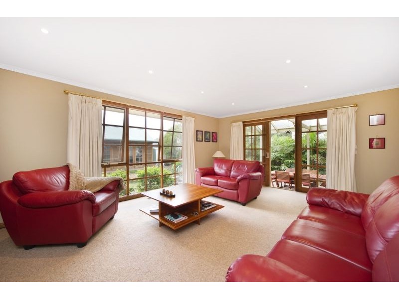 147 Manning Road, Malvern East VIC 3145