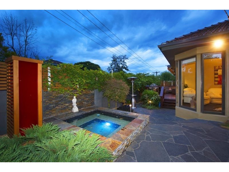 31 Rosedale Road, Glen Iris VIC 3146