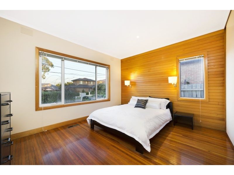 17 Gauntlet Road, Malvern East VIC 3145