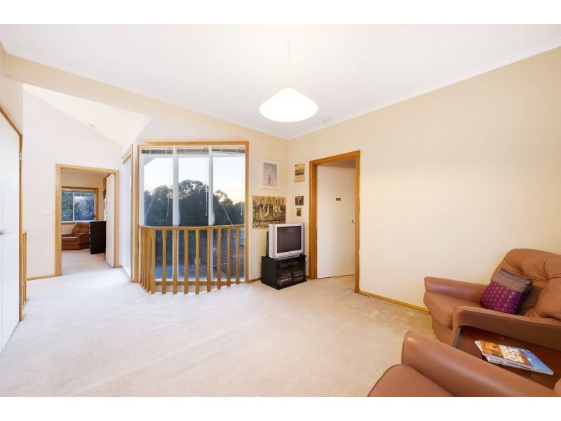 17 Gauntlet Road, Malvern East VIC 3145