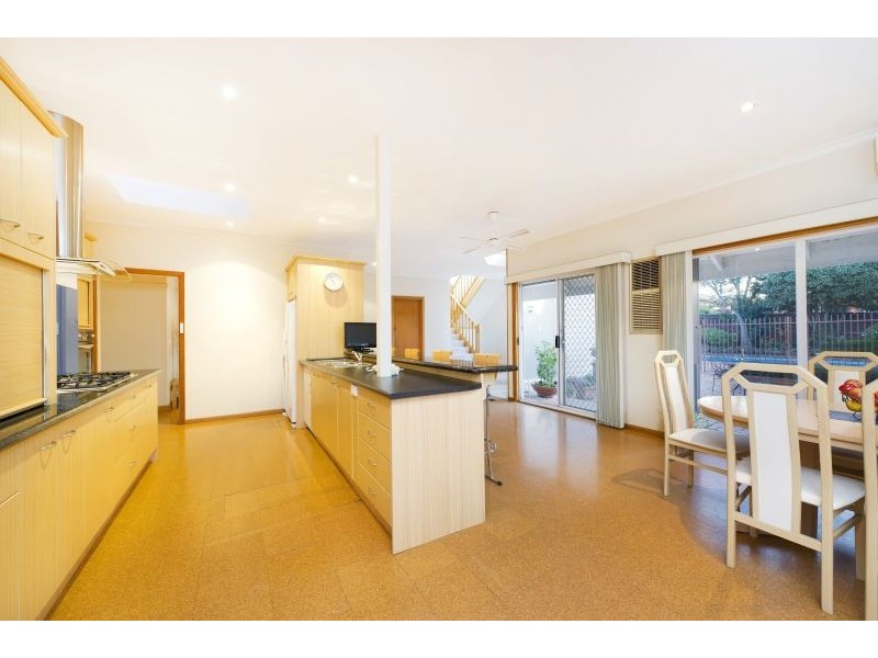 17 Gauntlet Road, Malvern East VIC 3145