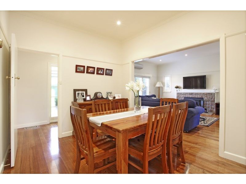 20 Faelen Street, Burwood VIC 3125