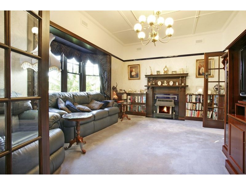 15 Eleanor Street, Ashburton VIC 3147