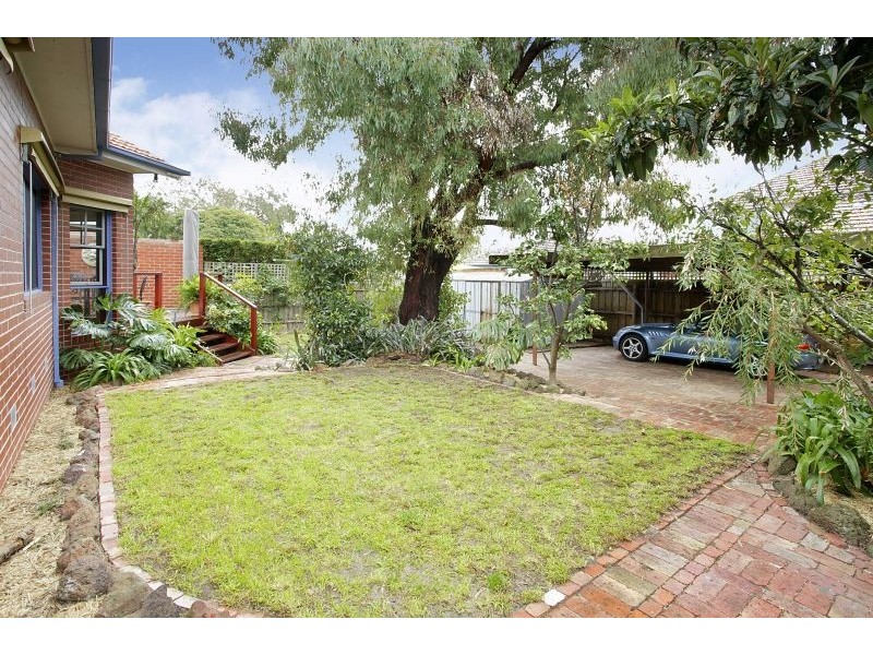 15 Eleanor Street, Ashburton VIC 3147