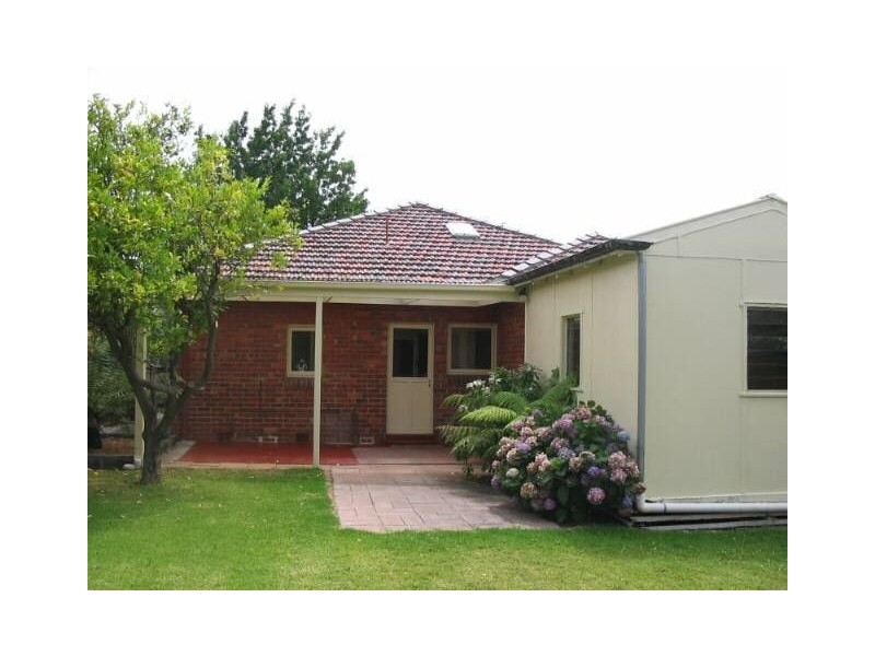 54 Millewa Avenue, Malvern East VIC 3145