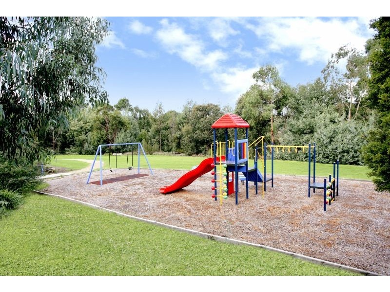 29 Mountain Ash Avenue, Ashwood VIC 3147