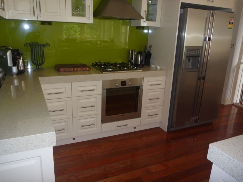 9 Great Valley Road, Glen Iris VIC 3146
