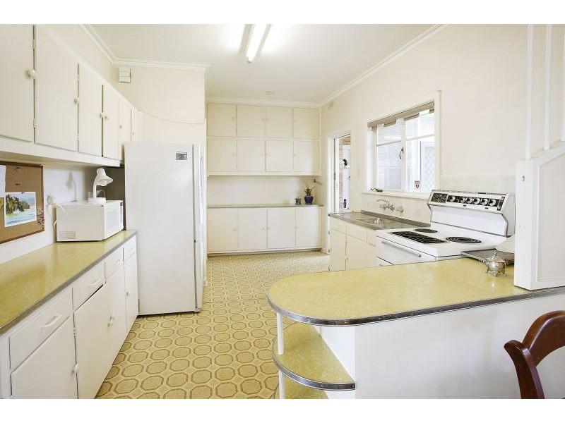 16 Abbotsford Avenue, Malvern East VIC 3145