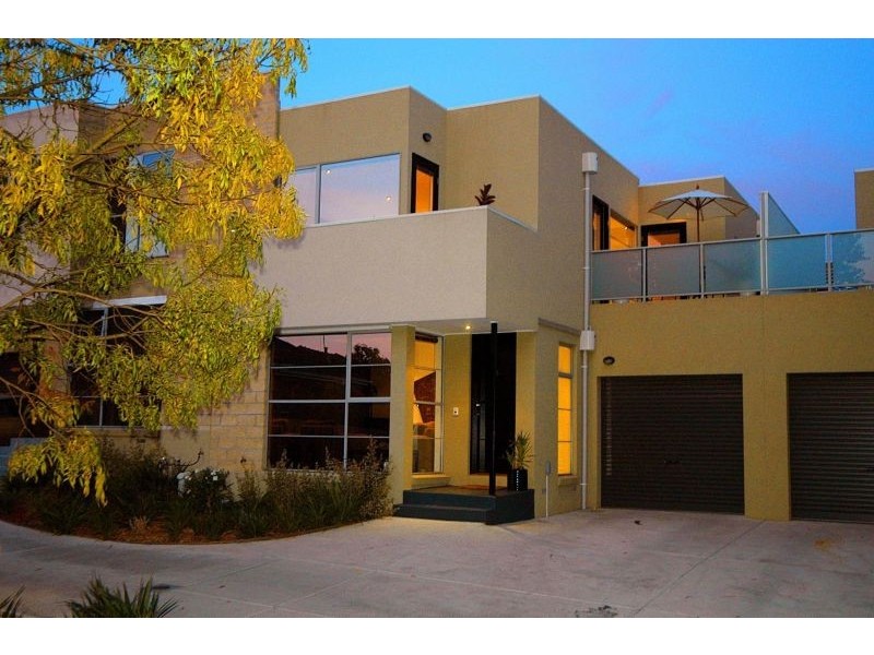 2/28 Cole Crescent, Chadstone VIC 3148