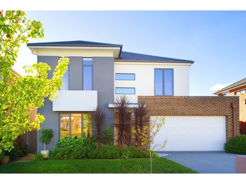 4 Bentham Court, Burwood VIC 3125