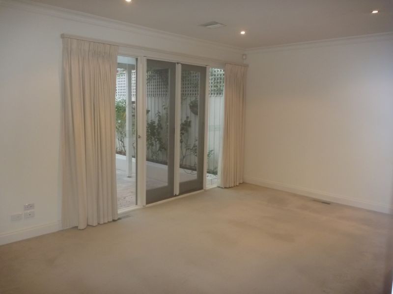 69 Martin Road, Glen Iris VIC 3146