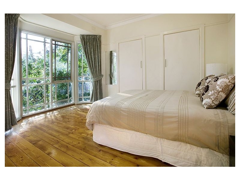 1/10 Norfolk Avenue, Oakleigh VIC 3166