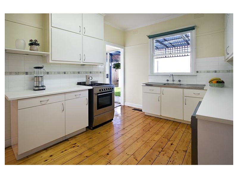 1/10 Norfolk Avenue, Oakleigh VIC 3166