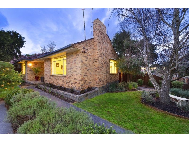 2 Oxford Street, Camberwell VIC 3124