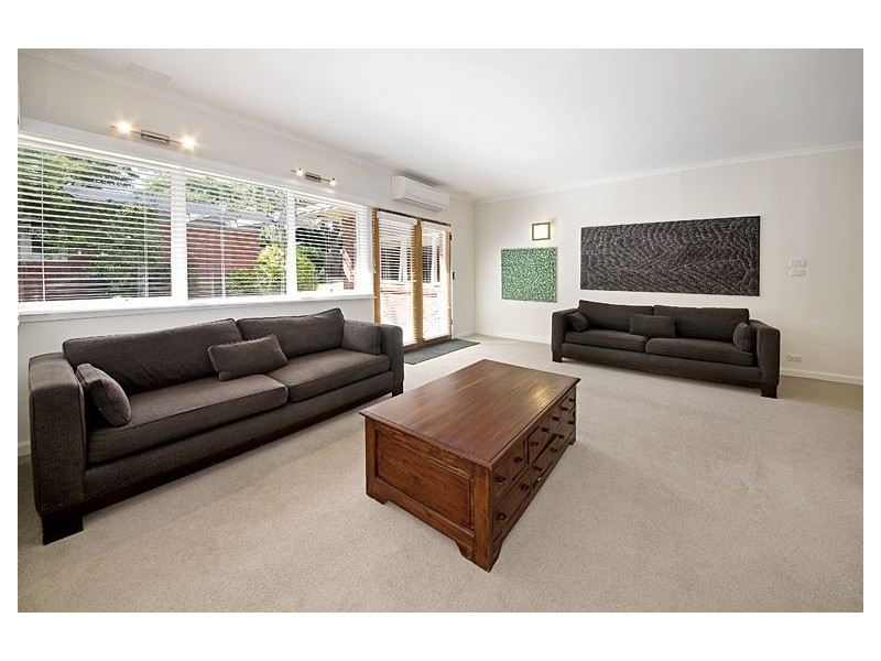 15 Howie Street, Glen Iris VIC 3146