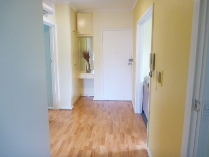 8/26 Edgar Street, Glen Iris VIC 3146