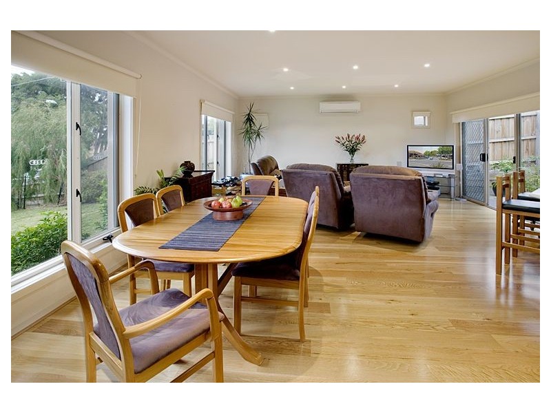 1/5 Reid Street, Ashwood VIC 3147