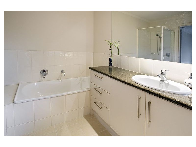 1/5 Reid Street, Ashwood VIC 3147