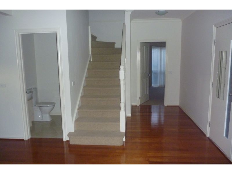 2/365 Burwood Highway, Burwood VIC 3125