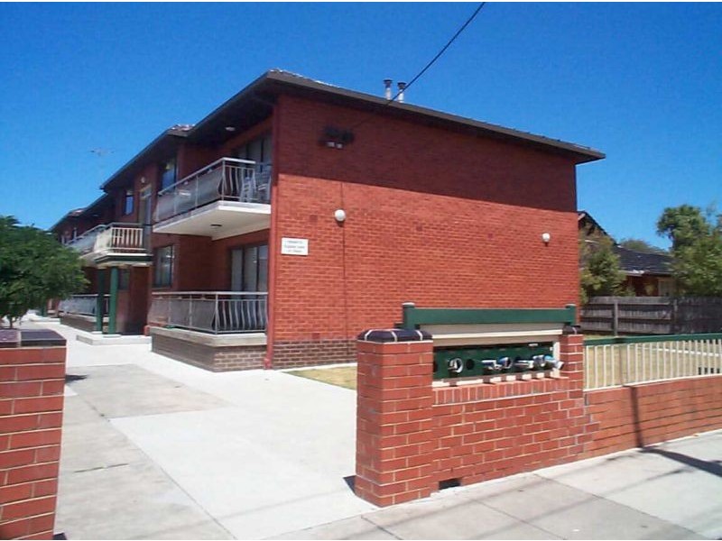 8/20 Dene Ave, Malvern East VIC 3145