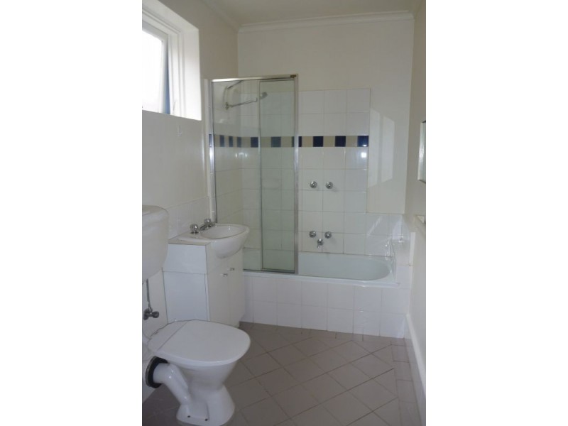 3/9 Wyuna Road, Caulfield North VIC 3161