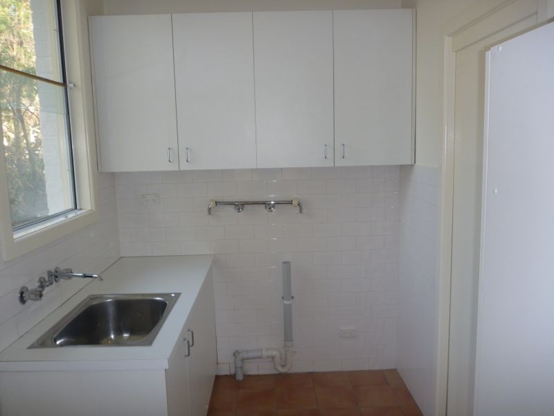 24 Ash Grove, Malvern East VIC 3145