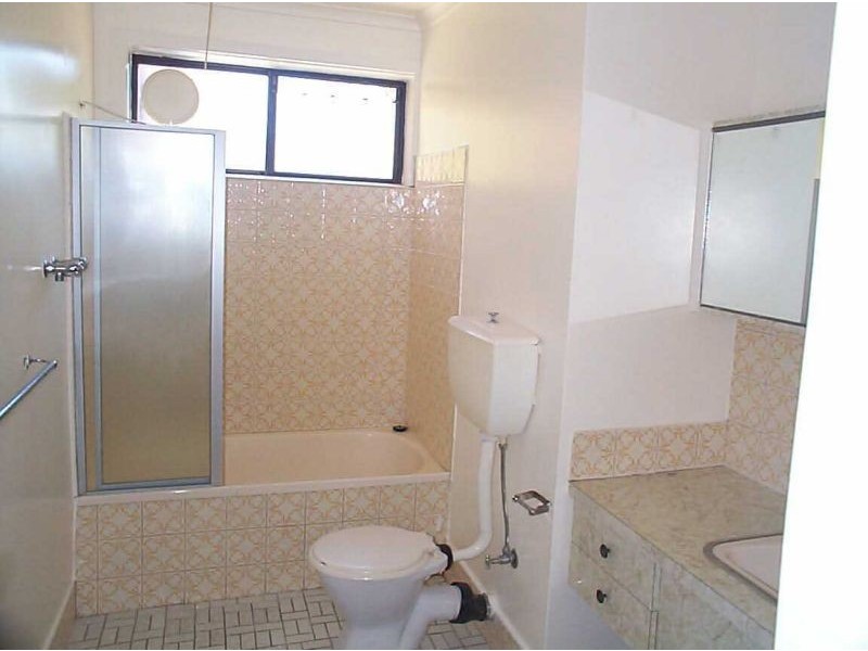 2/20 Dene Avenue, Malvern East VIC 3145