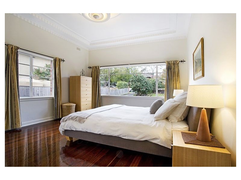 54 Celia Street, Glen Iris VIC 3146