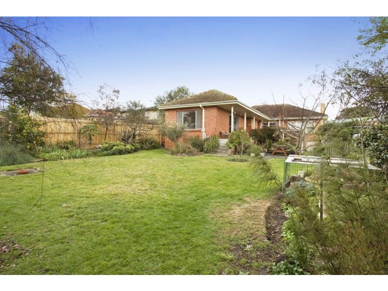 17 Vears Road, Ashburton VIC 3147