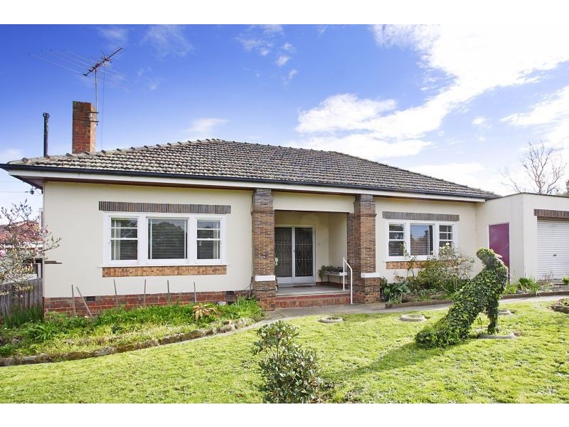 94 Dent Street, Ashburton VIC 3147