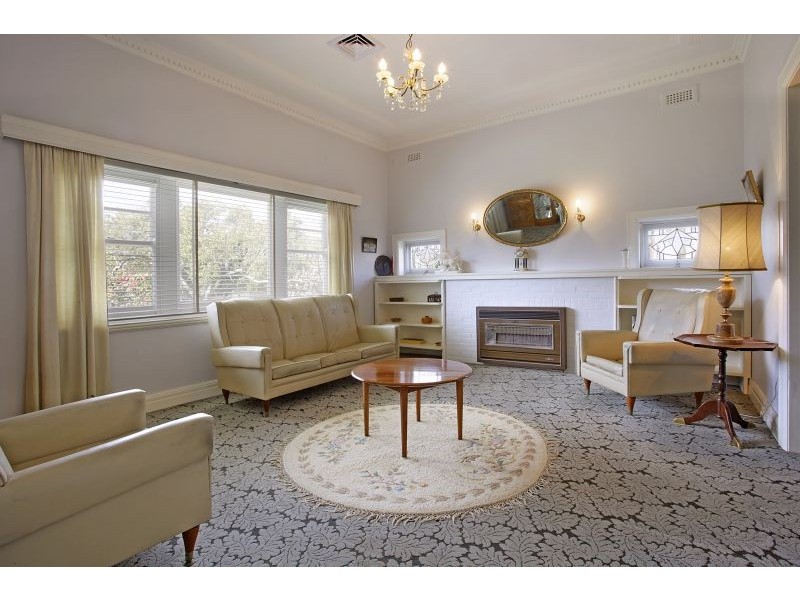 94 Dent Street, Ashburton VIC 3147