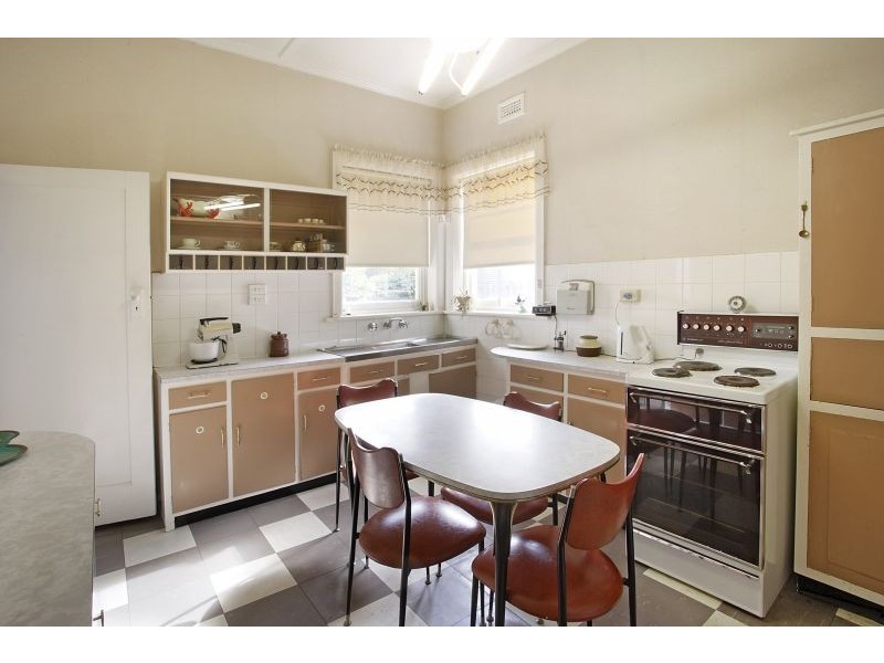 94 Dent Street, Ashburton VIC 3147