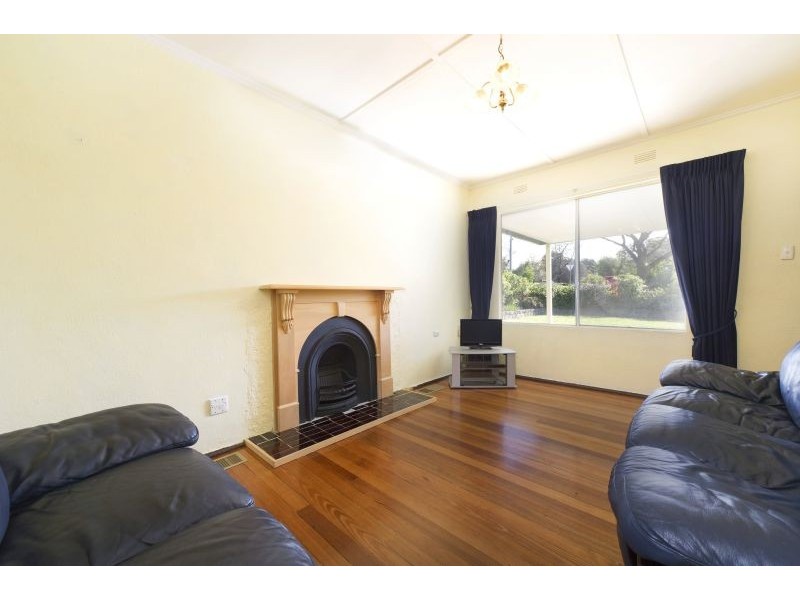 46 Alamein Avenue, Ashburton VIC 3147