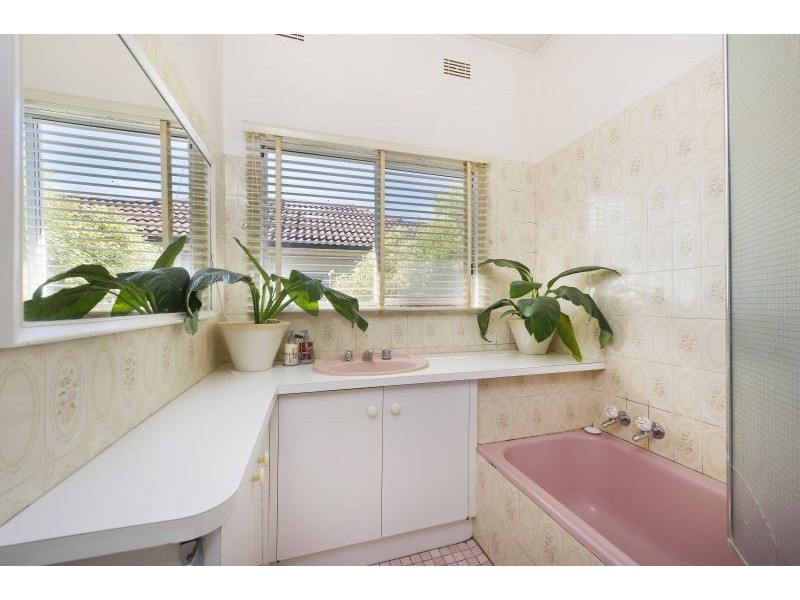 46 Alamein Avenue, Ashburton VIC 3147