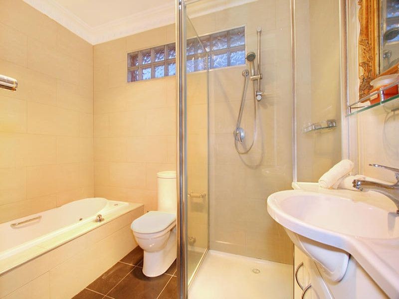 19 Abbotsford Avenue, Malvern East VIC 3145