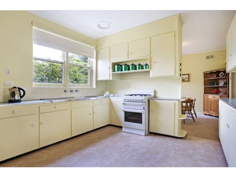 Cnr Armstrong Court Chadstone Road, Malvern East VIC 3145