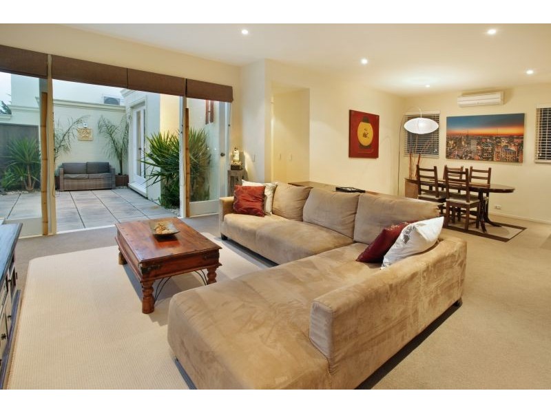 53 Cairnes Crescent, Malvern East VIC 3145