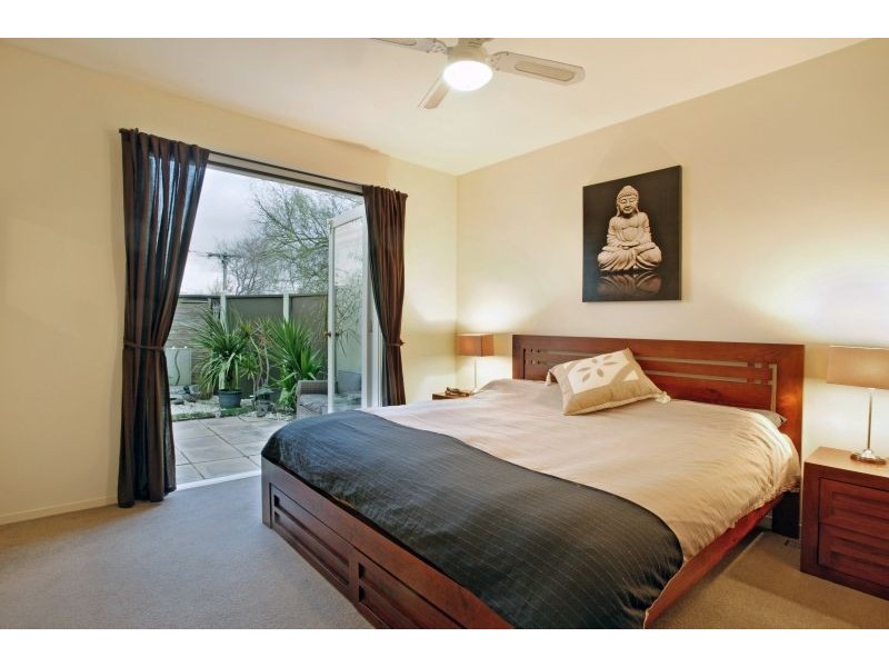 53 Cairnes Crescent, Malvern East VIC 3145