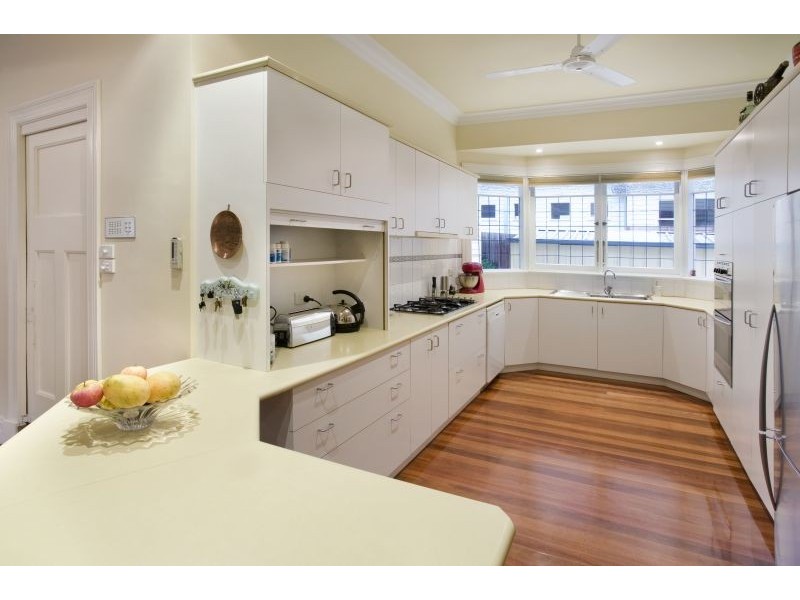 66 Gardiner Parade, Glen Iris VIC 3146