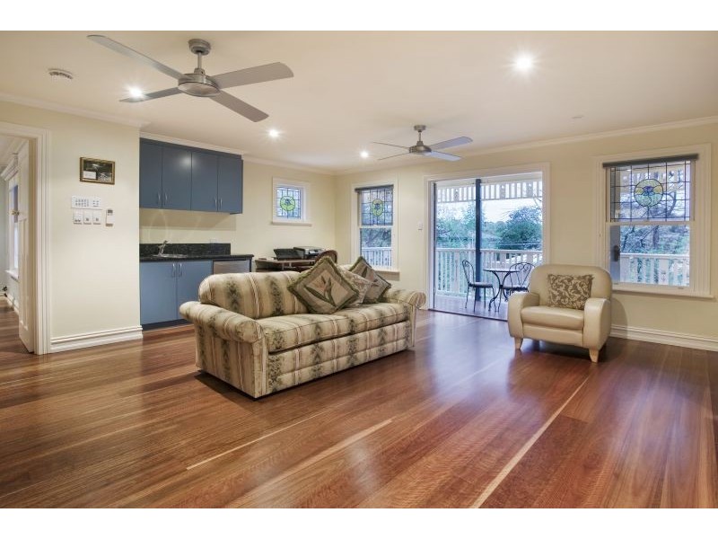 66 Gardiner Parade, Glen Iris VIC 3146