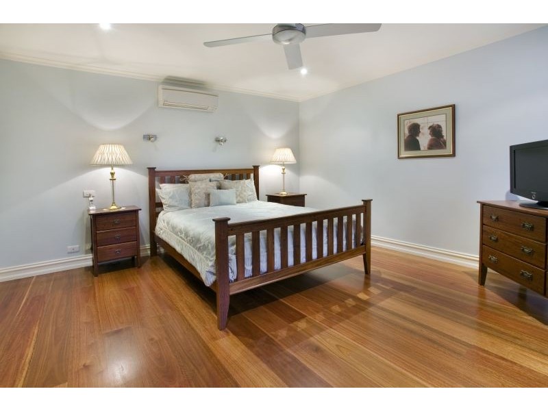 66 Gardiner Parade, Glen Iris VIC 3146