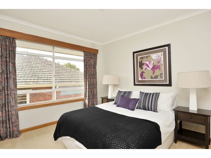 76 Bath Road, Glen Iris VIC 3146
