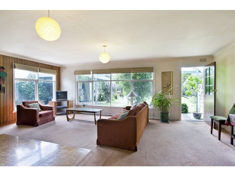 24 Wilmot Street, Malvern East VIC 3145