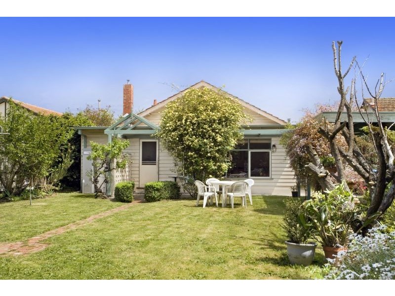 24 Wilmot Street, Malvern East VIC 3145