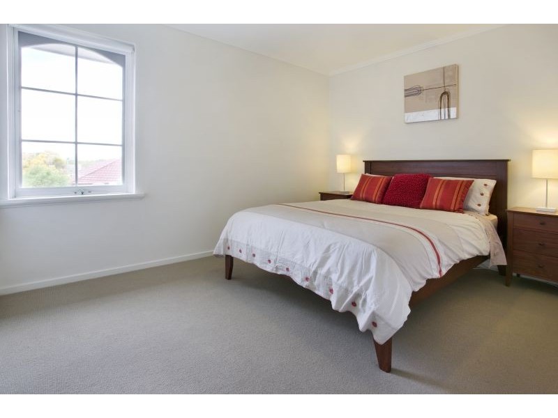 9/2-4 Baker Street, Malvern East VIC 3145