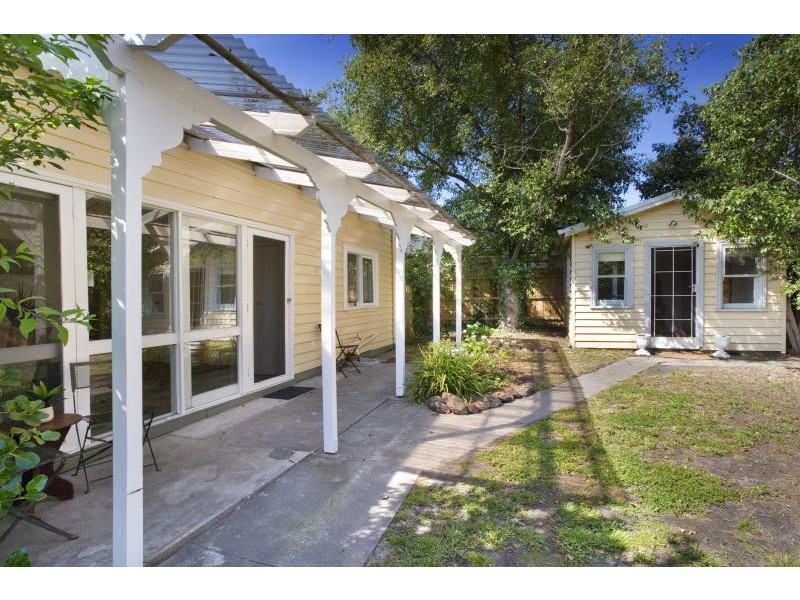 1 Kennett Street, Ashwood VIC 3147