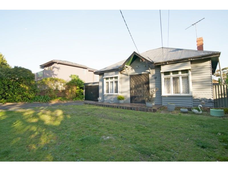 21 Peace Street, Glen Iris VIC 3146