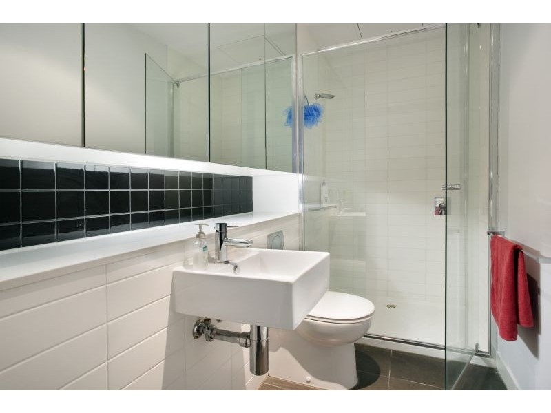 707/32 Bray Street, South Yarra VIC 3141