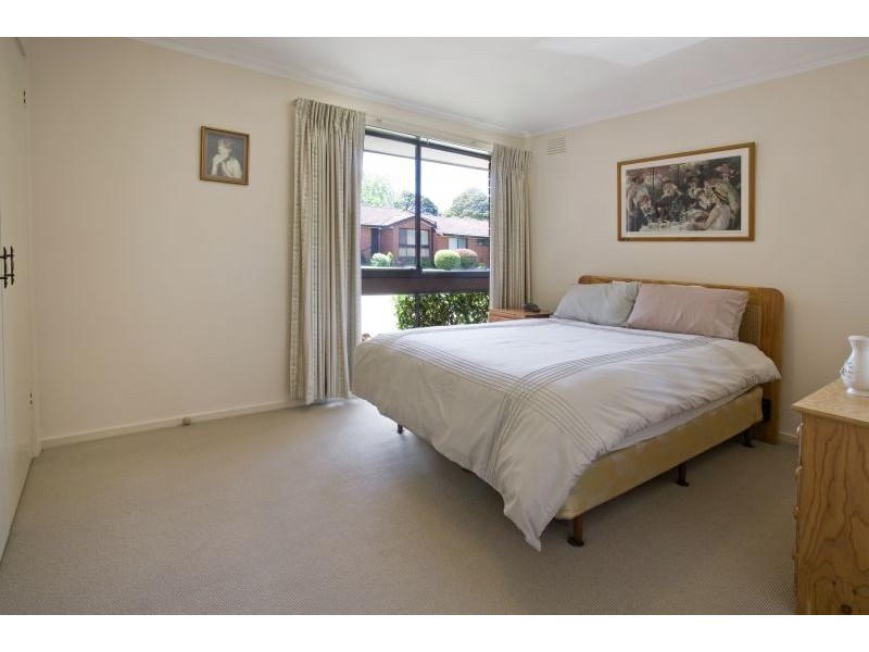 3/25 Roslyn Street, Burwood VIC 3125