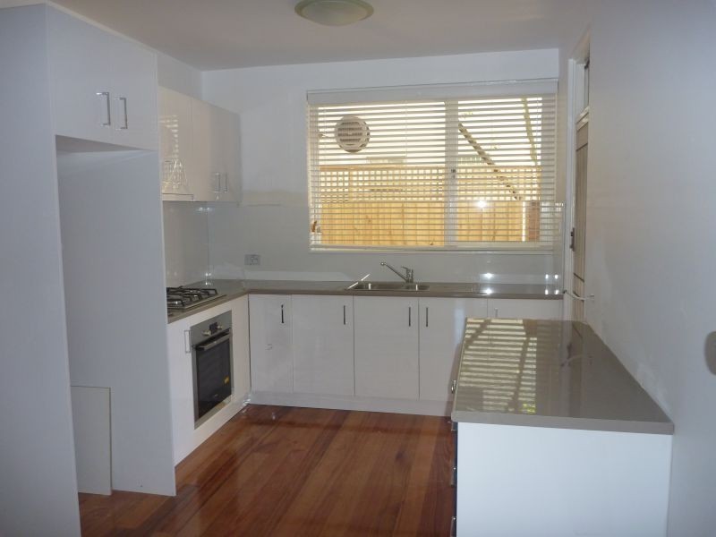 2/98 Burke Road, Malvern East VIC 3145